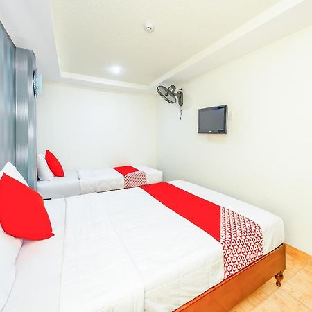 Oyo 243 Eden Hotel Nha Trang Esterno foto