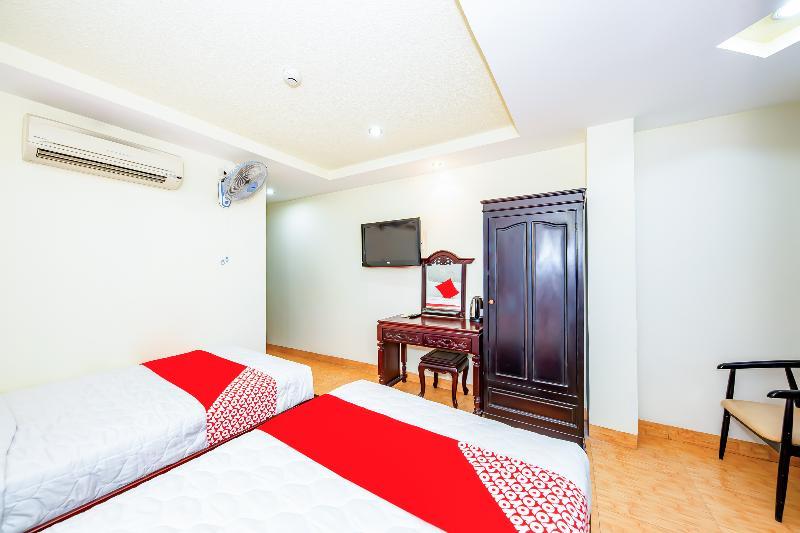 Oyo 243 Eden Hotel Nha Trang Esterno foto